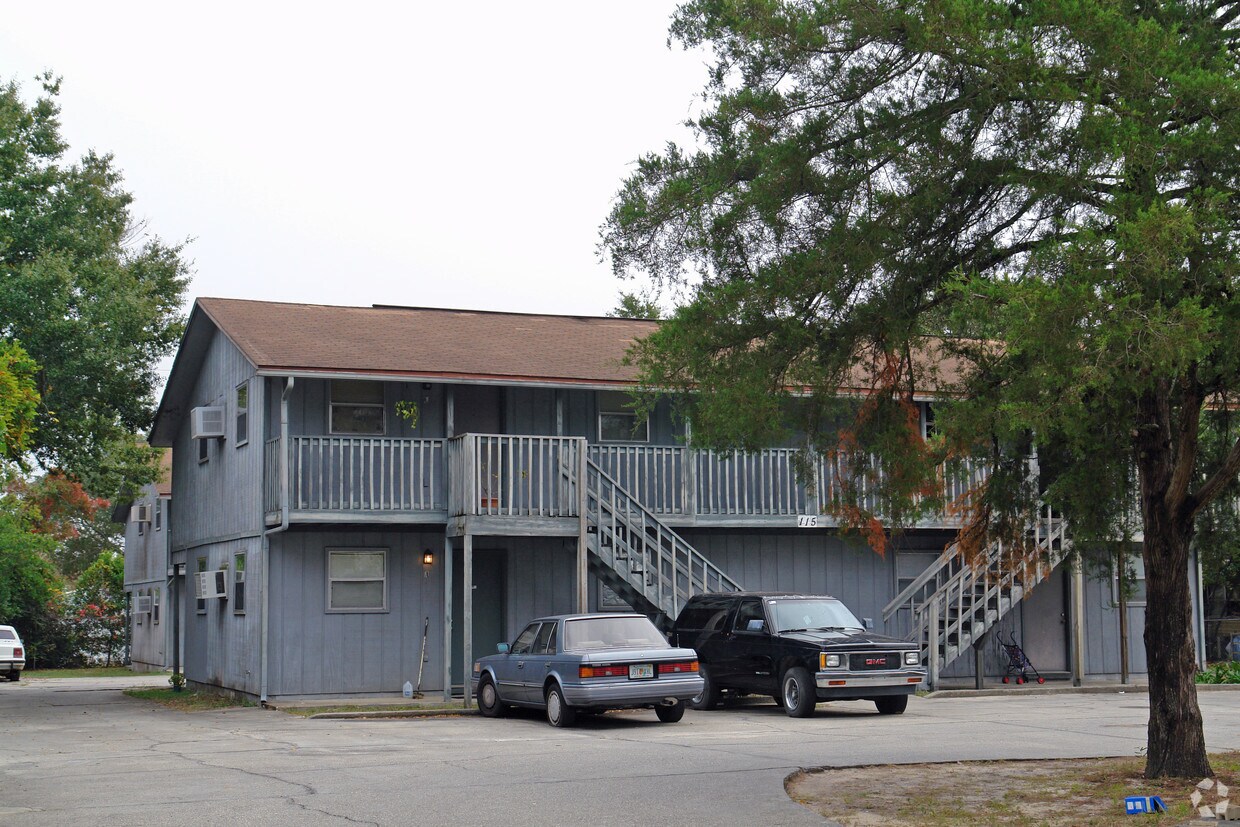 115 Air Force St, Fort Walton Beach, FL 32547 Apartments in Fort