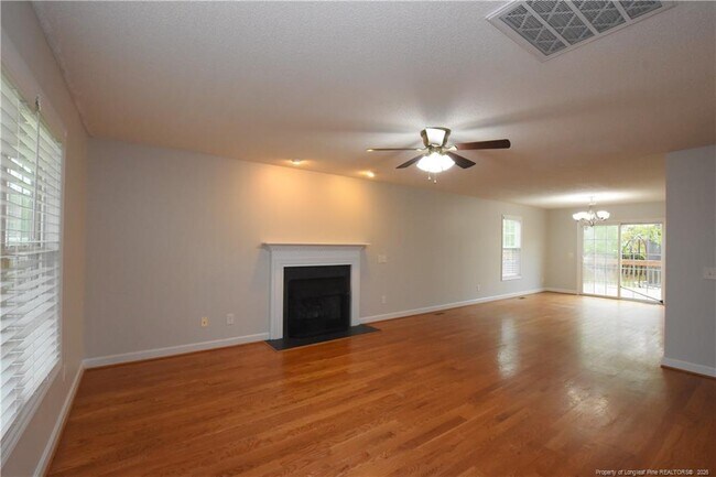 Foto del edificio - 730 Northview Dr