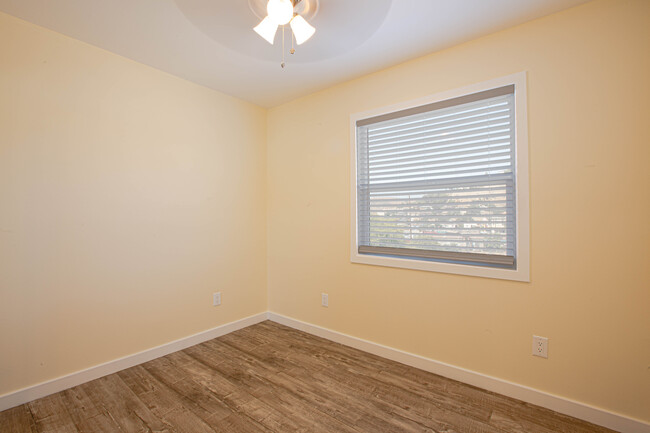 Building Photo - 5023 Cavanagh Rd