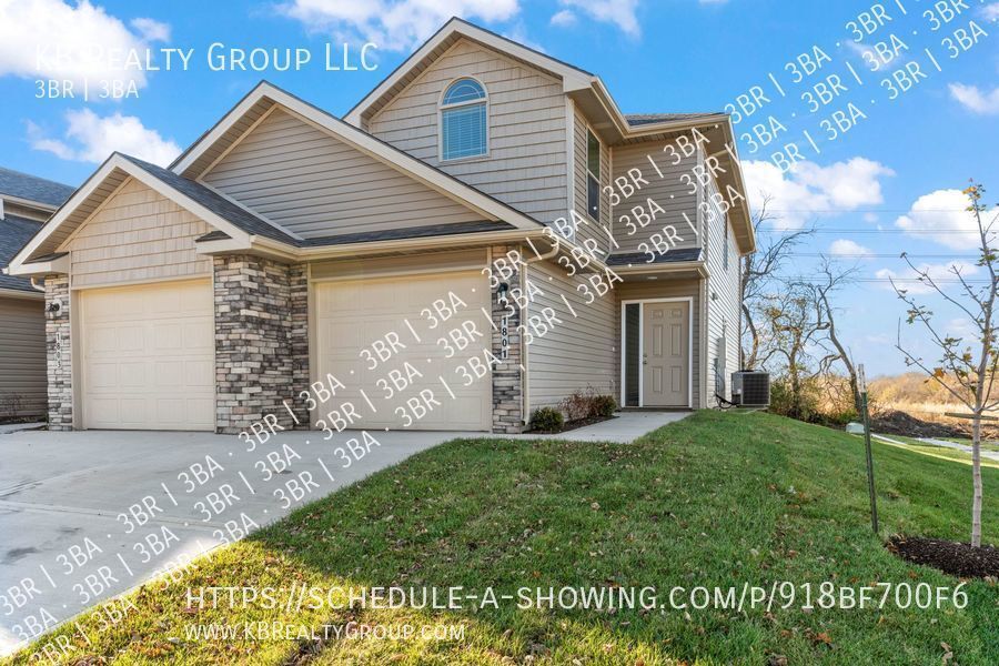 Primary Photo - Newer 3 Bed Townhome in Belton; Raymore-Pe...