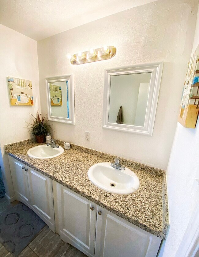 Foto del edificio - 5657 N 39th Ave