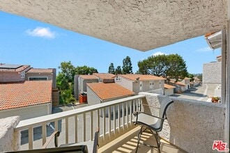 Building Photo - 28206 Rey De Copas Ln