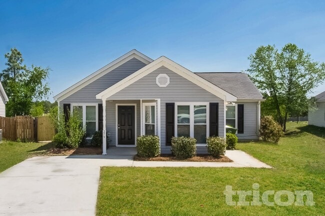 Building Photo - 279 Legend Oaks Dr