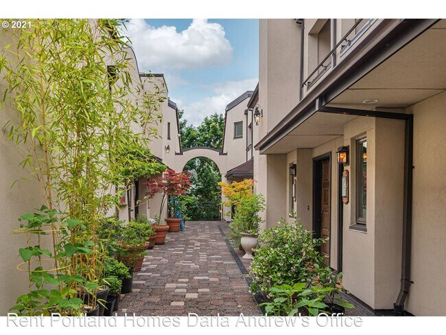 Building Photo - 1 br, 1 bath House - 2611 NW Upshur Street...