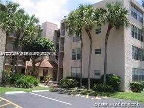 Foto del edificio - 9470 Live Oak Pl