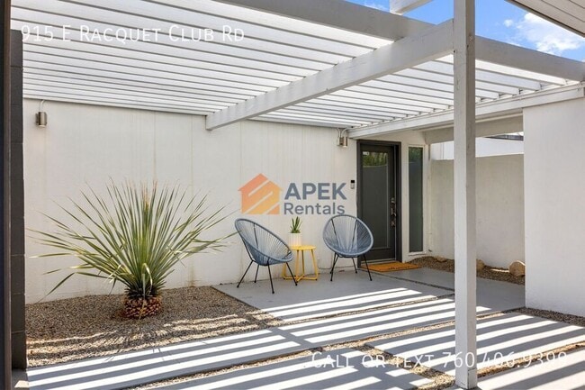 Foto del edificio - 915 E Racquet Club Rd