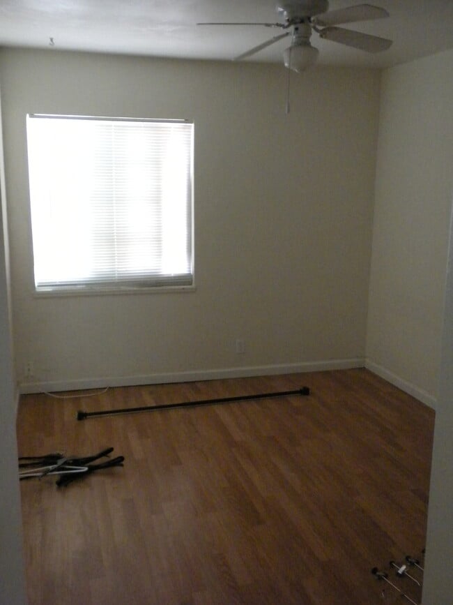 Building Photo - 4442 Estrella Ave