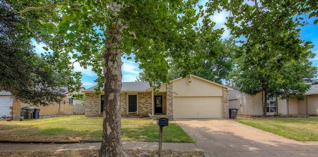 Foto del edificio - 4024 Bristlecone Ln
