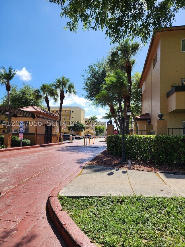 Foto del edificio - 14901 SW 82nd Terrace