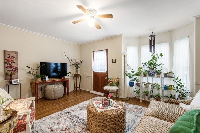 Building Photo - 1939 Northwest Blvd