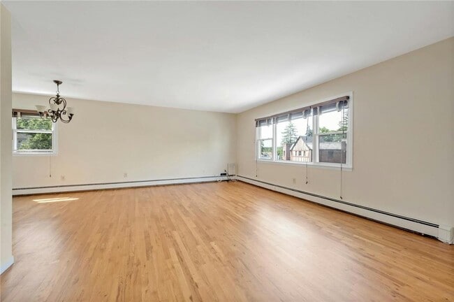 Building Photo - 126 Fisher Ave