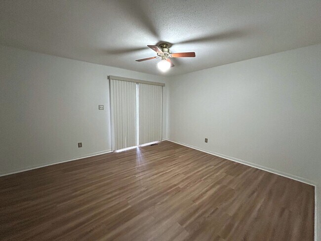 Building Photo - Charming 3BD/2BA Ranch home in North Ralei...