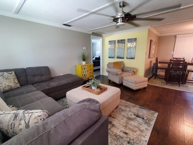 Foto del edificio - 22274 Westchester Blvd