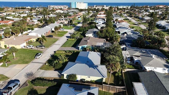 Building Photo - 126 Ormwood Dr