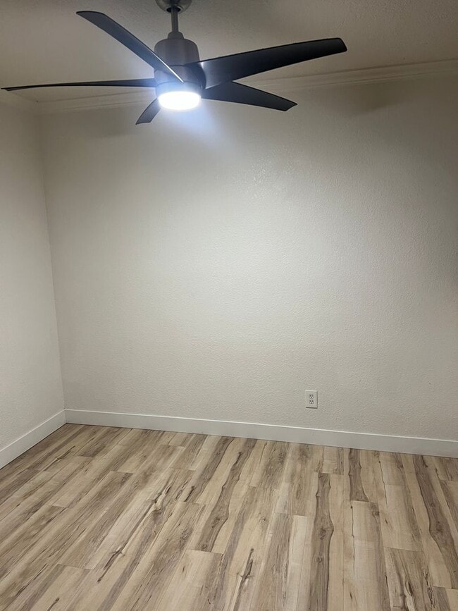 Foto del edificio - 1019 Dornajo Way