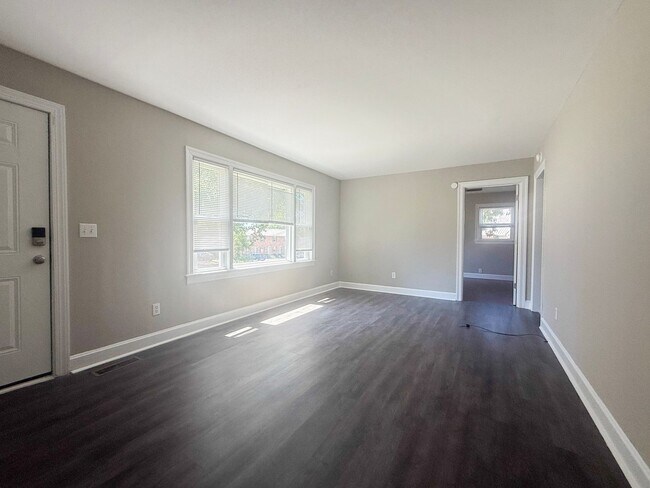 Foto del edificio - 4-Bedroom Home Walking Distance to Tennessee Tech