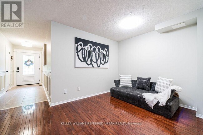 Building Photo - 16 Sprucedale Way