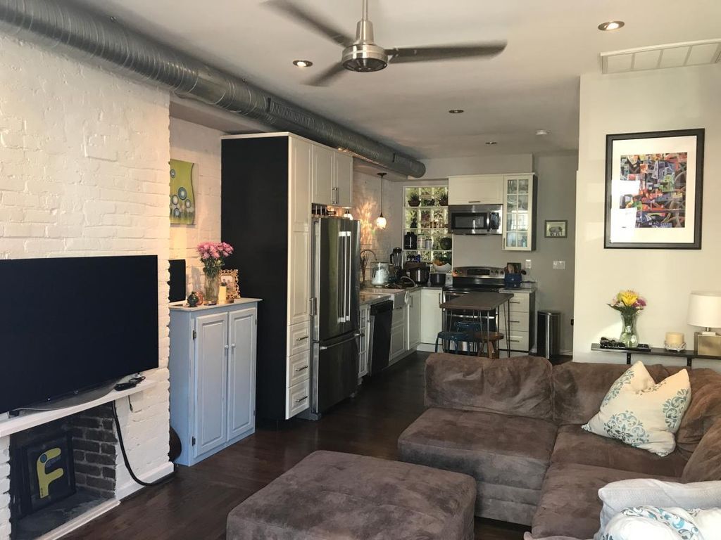Foto principal - 223 Parker St NE