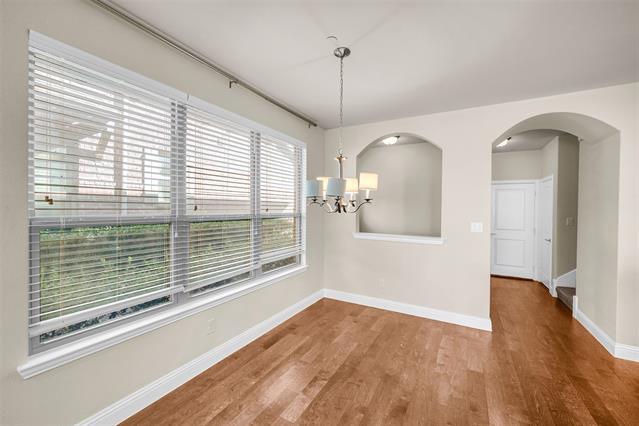 Foto del edificio - 3801 Quail Wood Dr