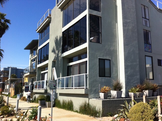 Building Photo - 1 Buccaneer St