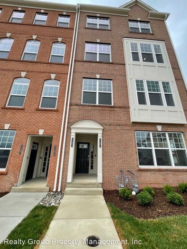 Primary Photo - 3 br, 2.5 bath House - 7103 Delegate Pl