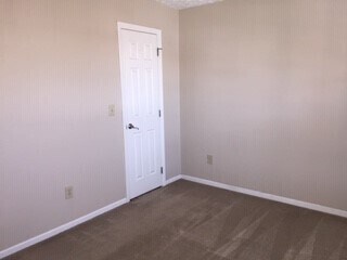 Building Photo - Now Leasing!!!!! Spacious 1 Bedroom 1 Bath...