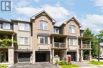 Building Photo - 2086 Ghent Ave
