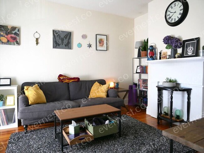 Building Photo - 614 N 23rd St
