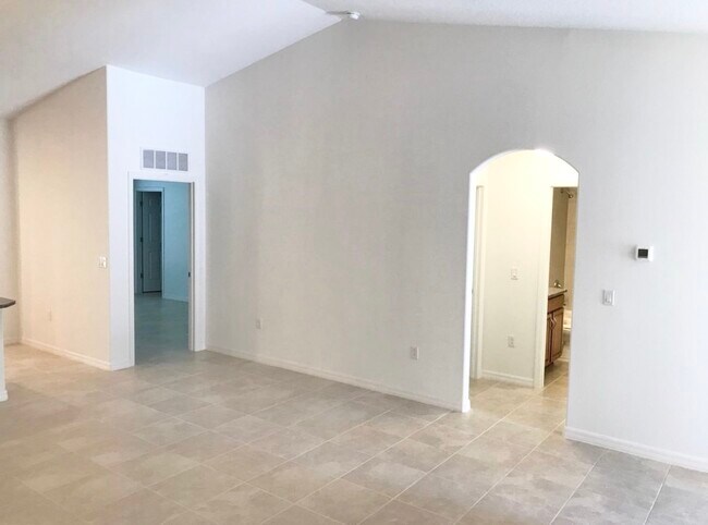 Building Photo - 59 Seattle Trail