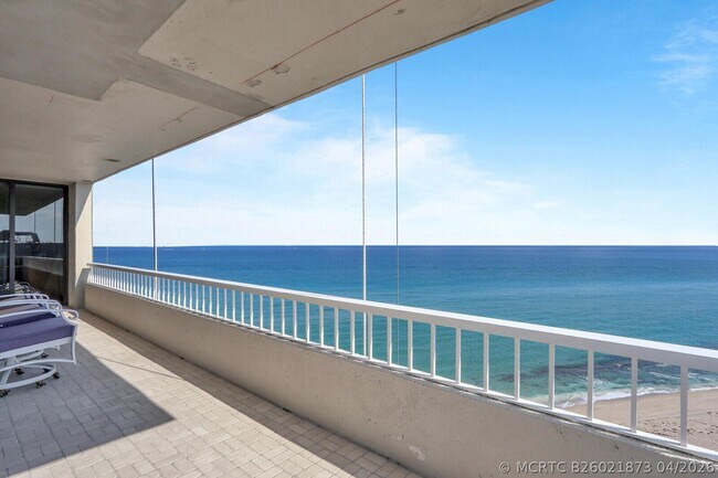 Building Photo - 5510 N Ocean Dr