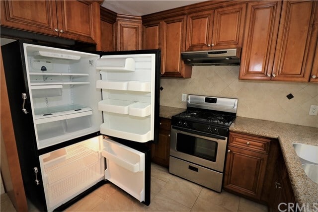 Building Photo - 36 Fallbrook