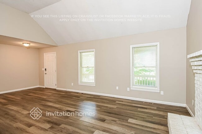 Foto del edificio - 6970 Heritage Pl