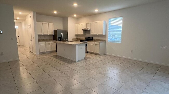 Building Photo - 350 Feltrim Reserve Blvd
