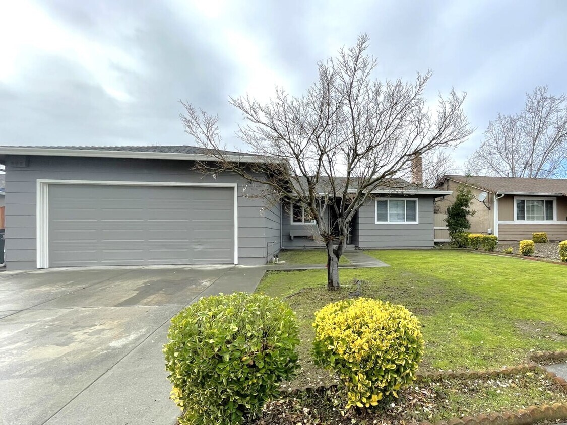 340 Pembroke Dr House Rental in Vallejo, CA