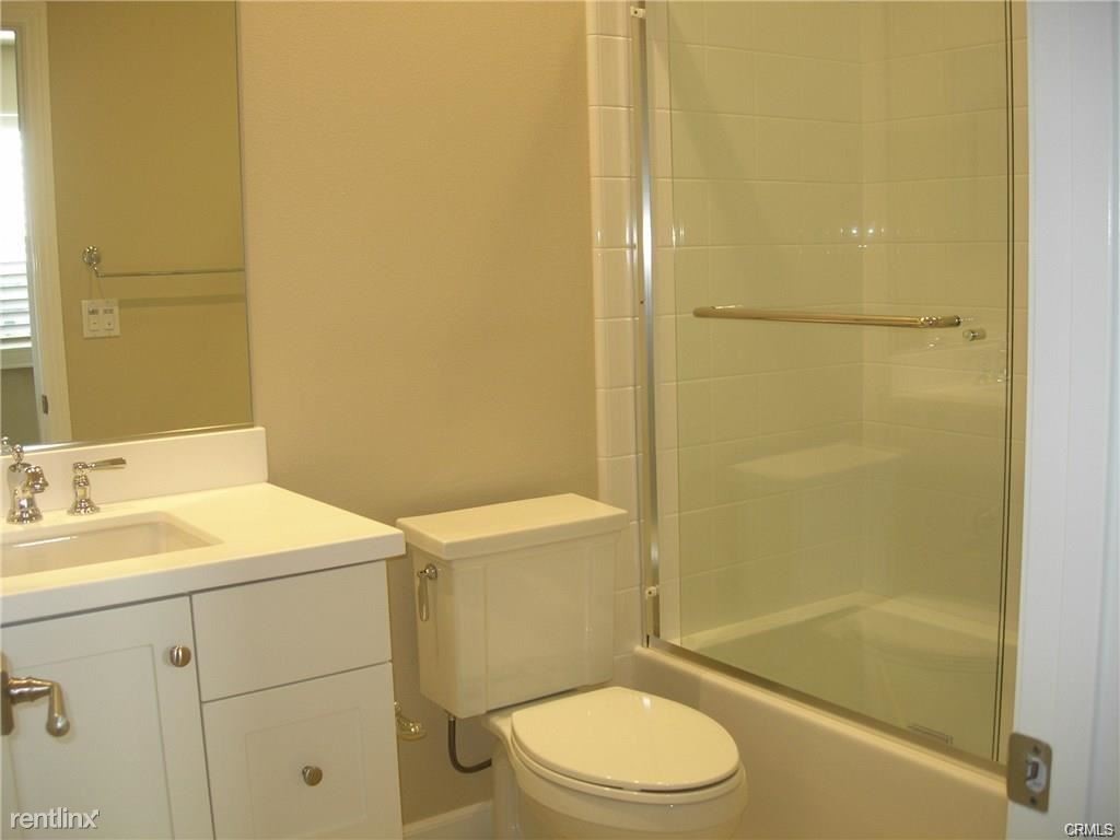 Primary Photo - 4 br, 5 bath House - 117 Outpost