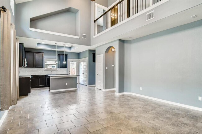 Building Photo - 16229 Travesia Way