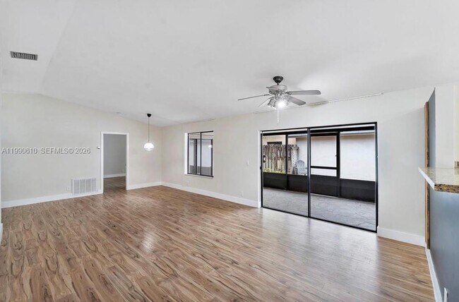 Building Photo - 5308 NW 92nd Ave