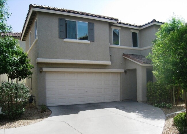 Building Photo - 989 Grand Cerritos Ave