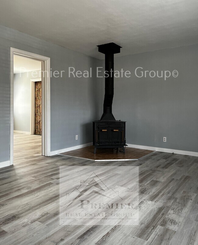 321 W Ramona Ave, Colorado Springs, CO 80905 House Rental in Colorado