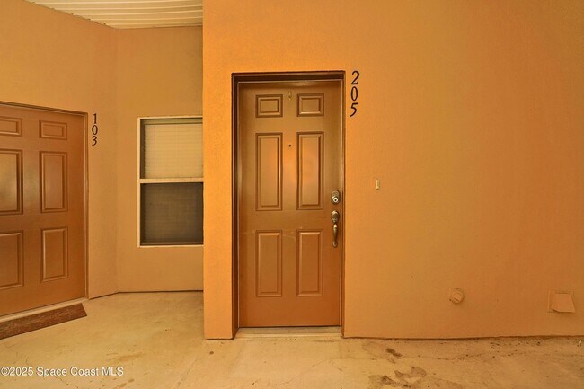 Foto del edificio - 4117 Meander Pl