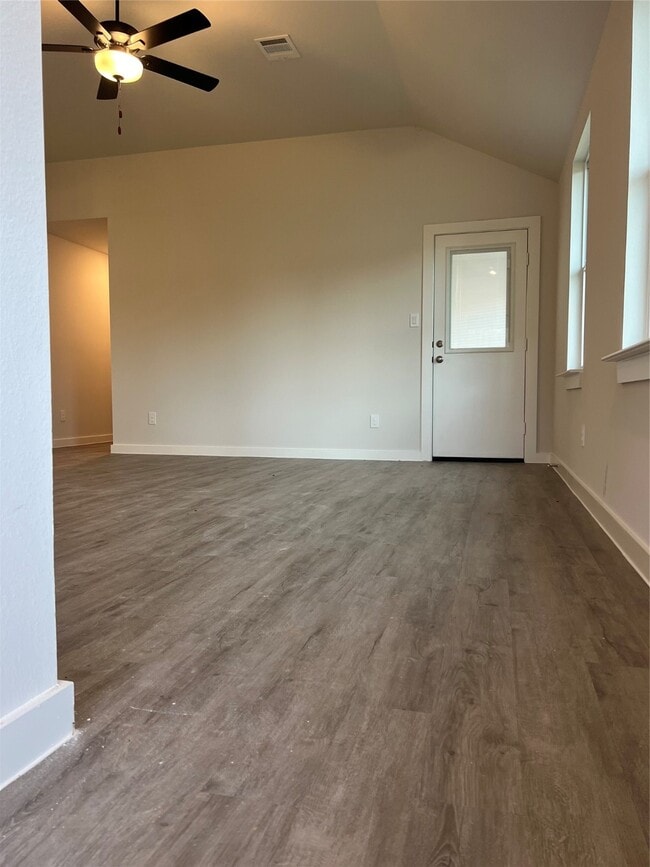 Foto del edificio - 885 Rd 5102