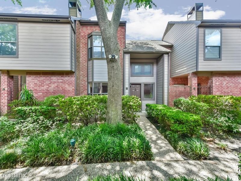 Foto principal - 7447 Cambridge St