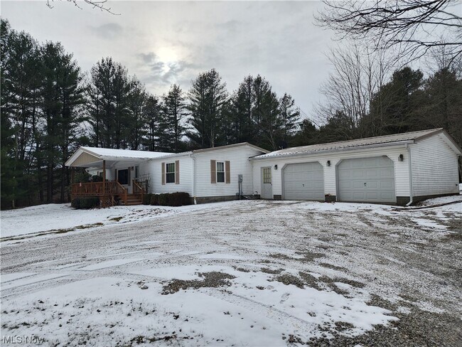 Building Photo - 70655 Birmingham Rd N