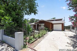 Building Photo - 5318 Costa Mesa St
