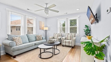 Building Photo - 54 Wesley Rd