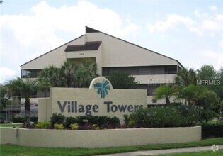 Building Photo - 13612 S Village Dr