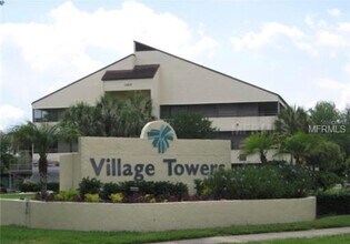 Building Photo - 13612 S Village Dr