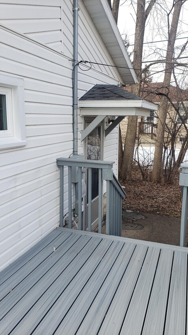 Deck - 615 Vine St