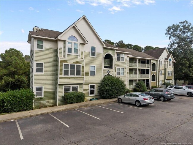 Foto del edificio - 962 Stewarts Creek Dr