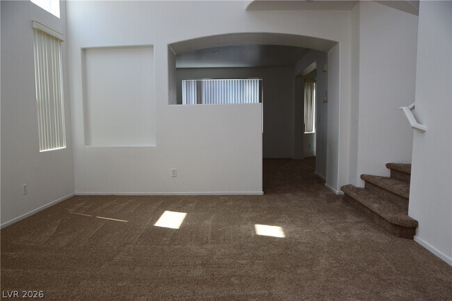 Foto del edificio - 9493 Grove Ridge Ave